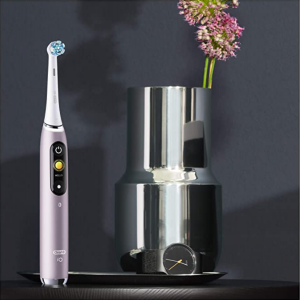 ORAL-B-CON-MANGO
